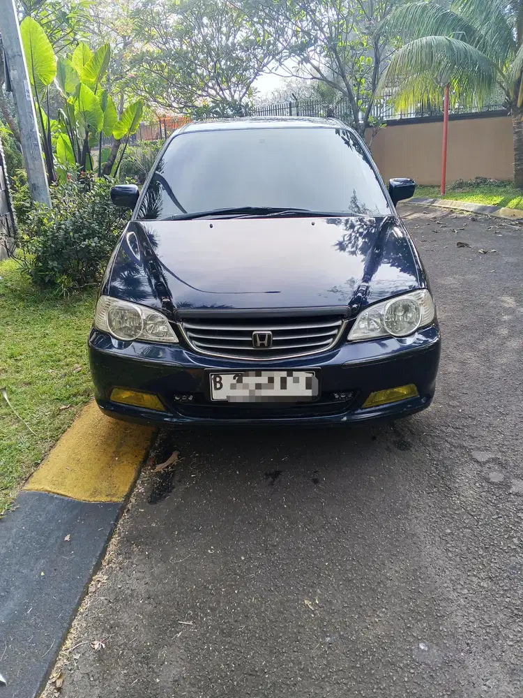 Honda Odyssey mulus rawatan liat dijamin suka