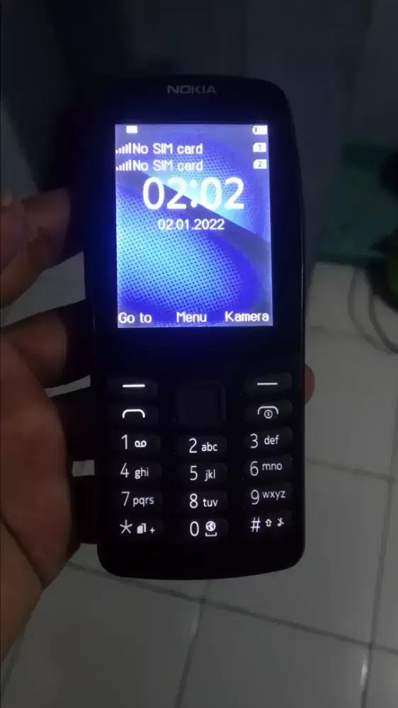 Nokia 210 dual sim layar 2.4 inchi mulus