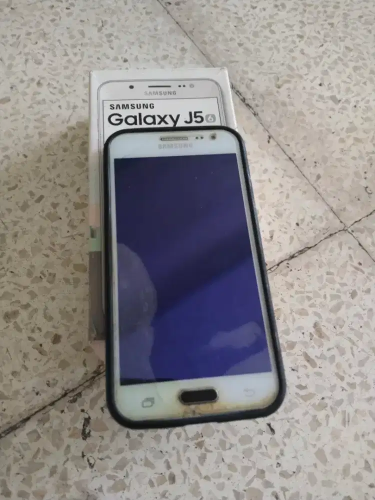 Samsung galaxy j5