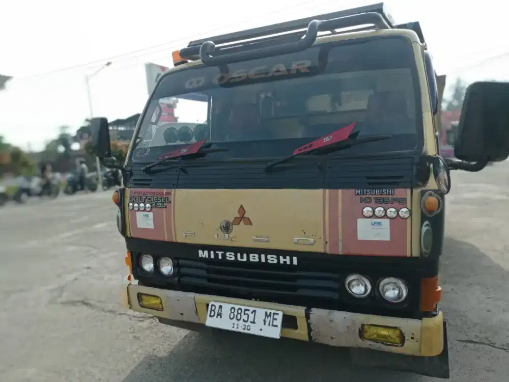 Mitsubishi Dump Truck Tahun 1997 Kondisi Baik