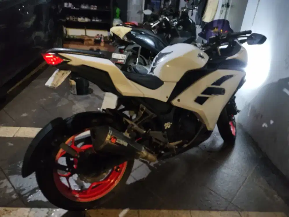 Kawasaki Ninja 250 Fi NIK 2014