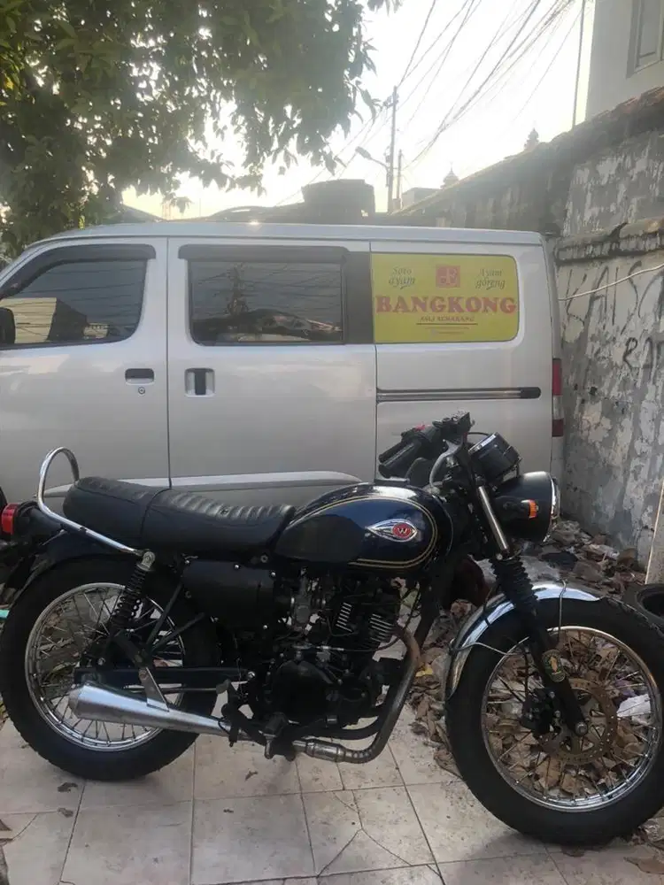 BU LOW KM 10rb! Kawasaki W175