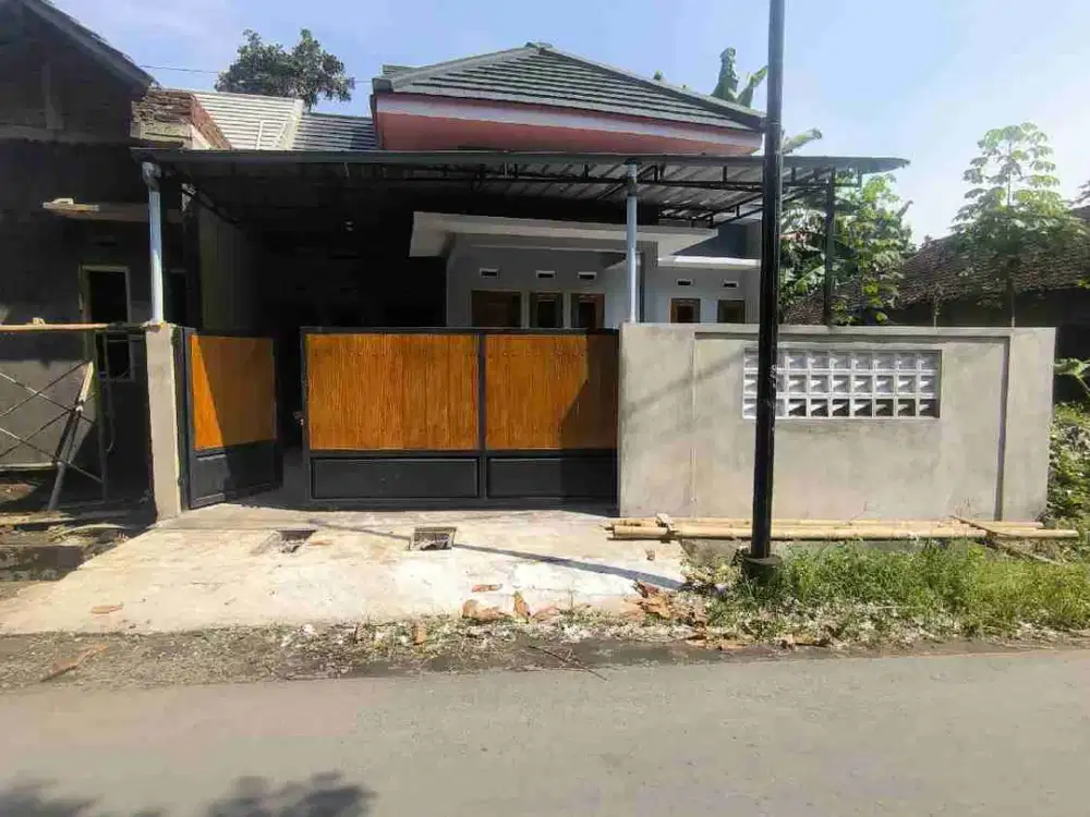 Rumah Barat Pasar Cebongan