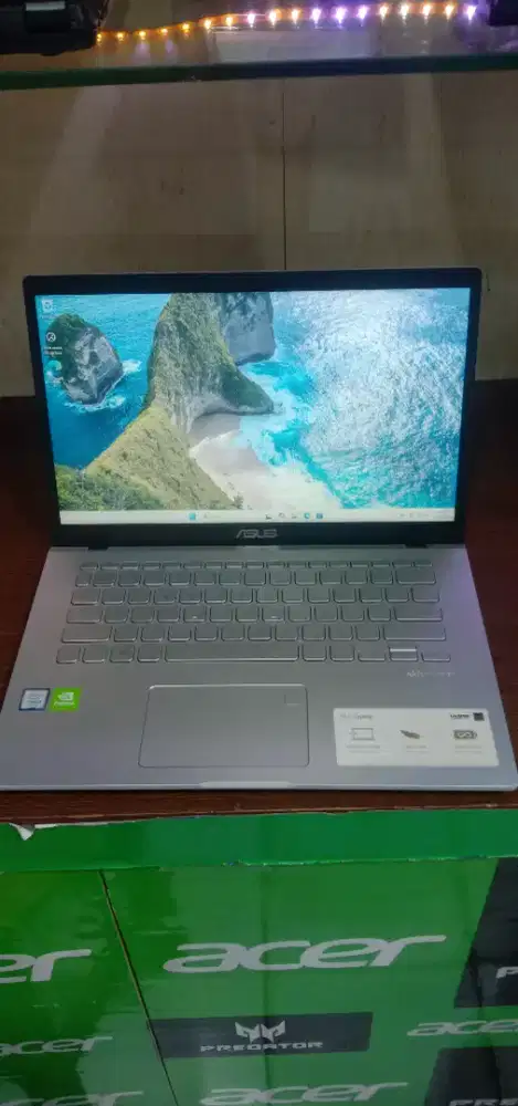 Laptop Asus A409v Intel core i3 vga