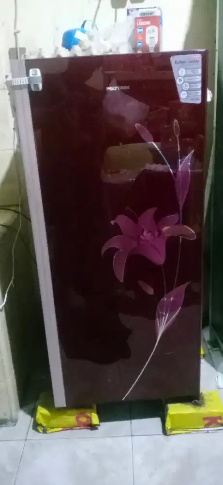 Kulkas Polytron Bekas