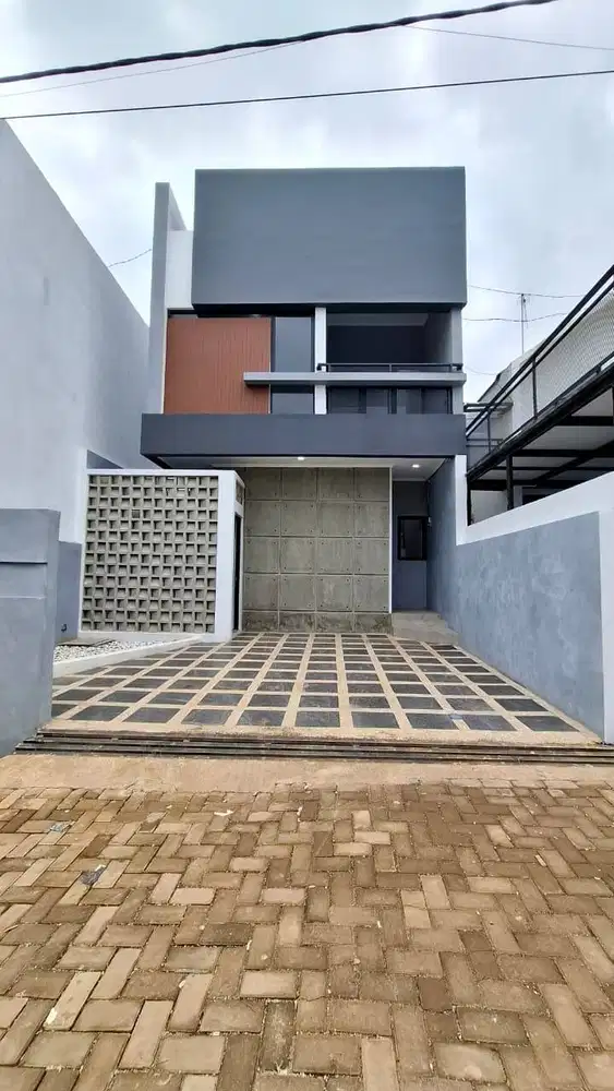 Jual Rumah 2 Lantai Custom Design daerah Mandalajati Kab/Kota Bandung
