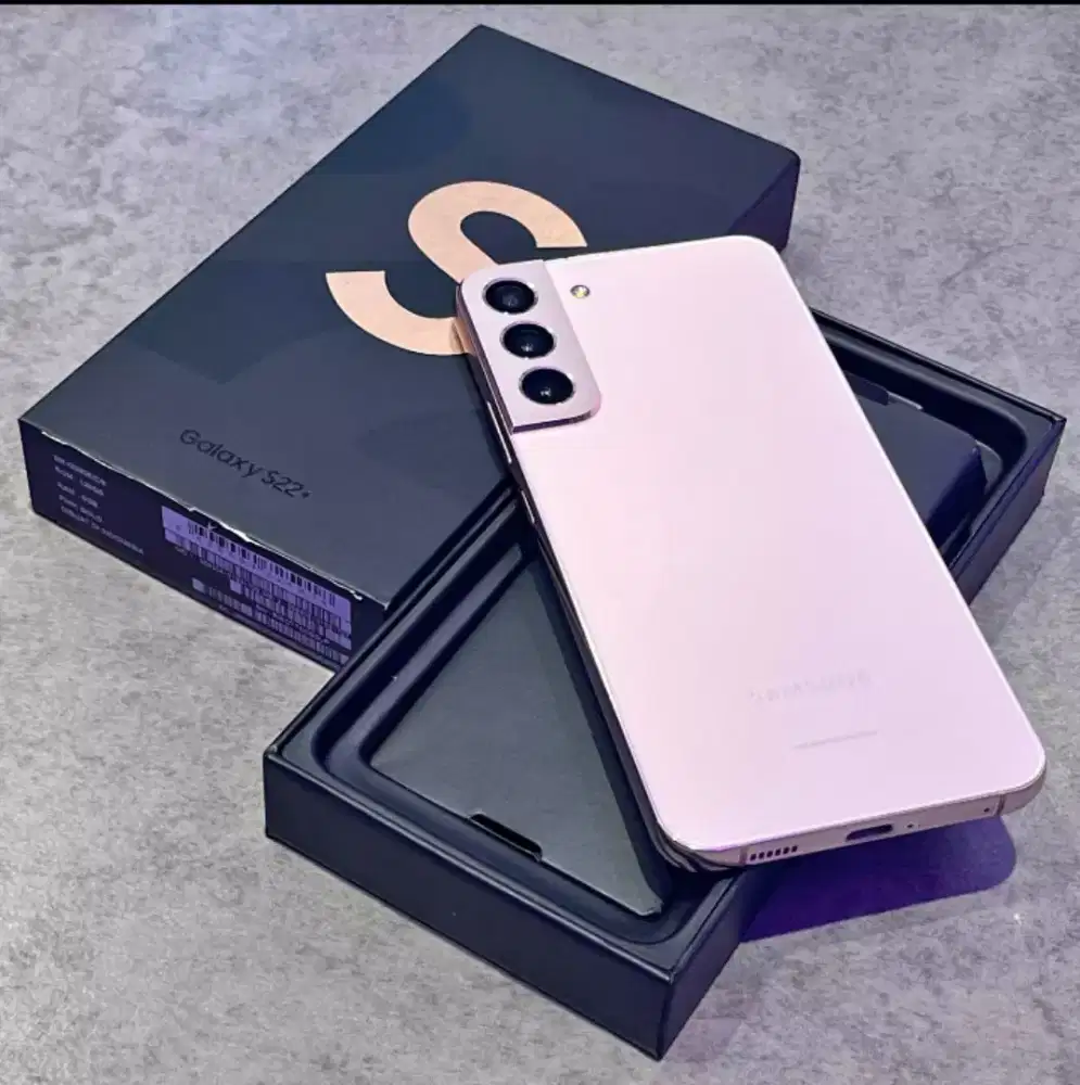 Samsung Galaxy S22 Plus 8/128 mulus sein