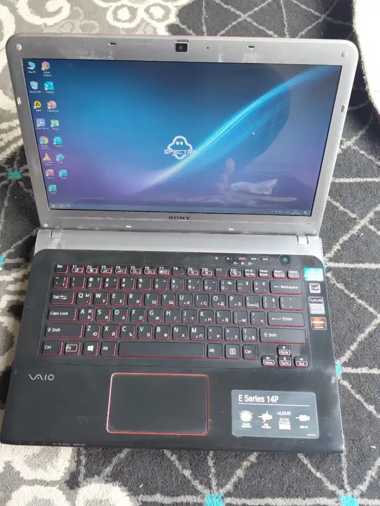 Sony Vaio SVE14 i5 3210M/4/750GB DualVga