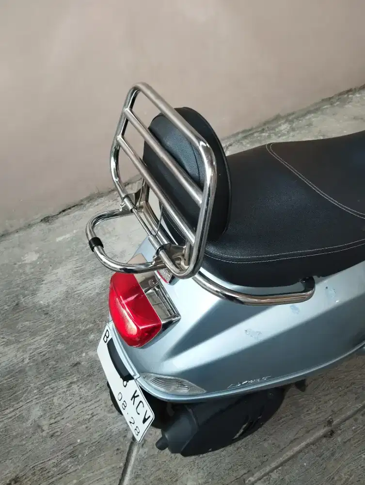 Vespa LX125 2023