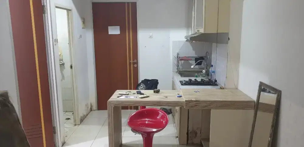 Puncak Kertajaya 2 BR - Semi Furnished, AC, Harga Kosongan - Min 3 Bln