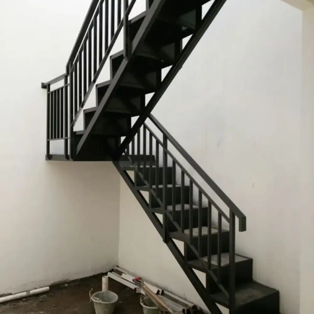 tangga rebah minimalis bahan besi holo galvanis