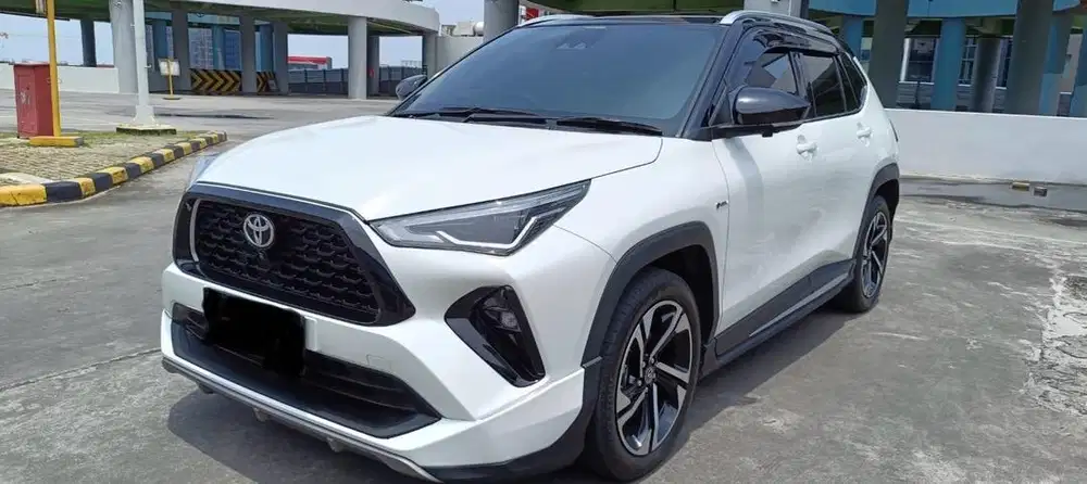 Yaris cross GR S hybrid TSS at 2023