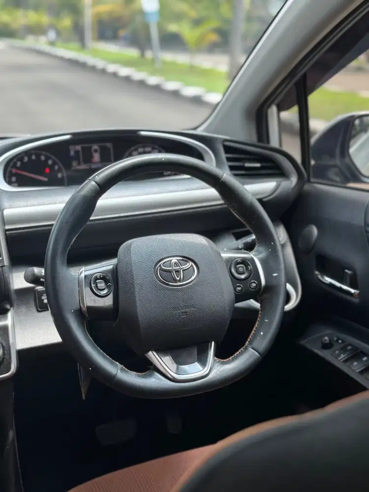 Toyota Sienta 2017 Bensin