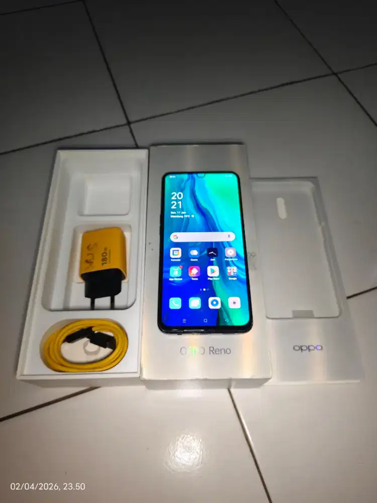 Jual / Tukar tambah Oppo Reno 1 Ram 6/256gb kamera pop up sirip hiu