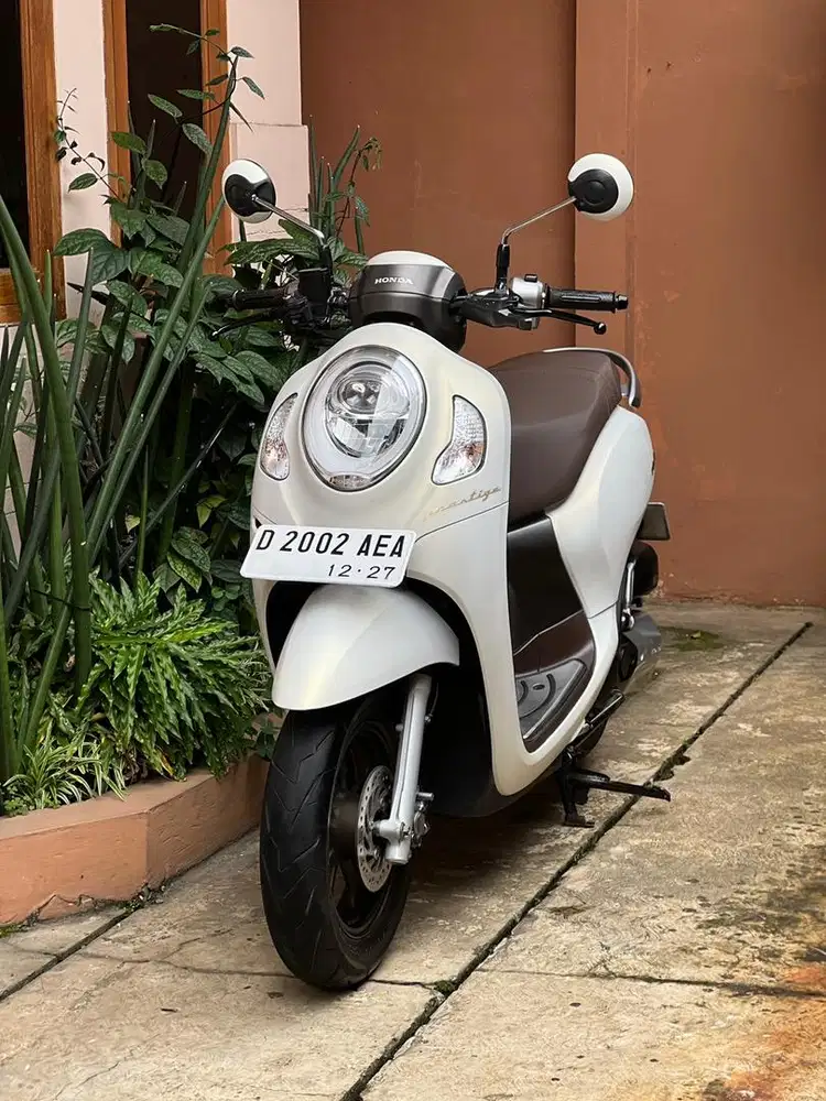Honda scoopy 2022 prestige