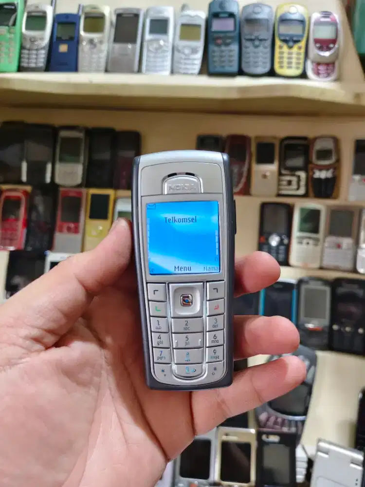 Nokia 6230i Silver grey Original super mulus like new all operator