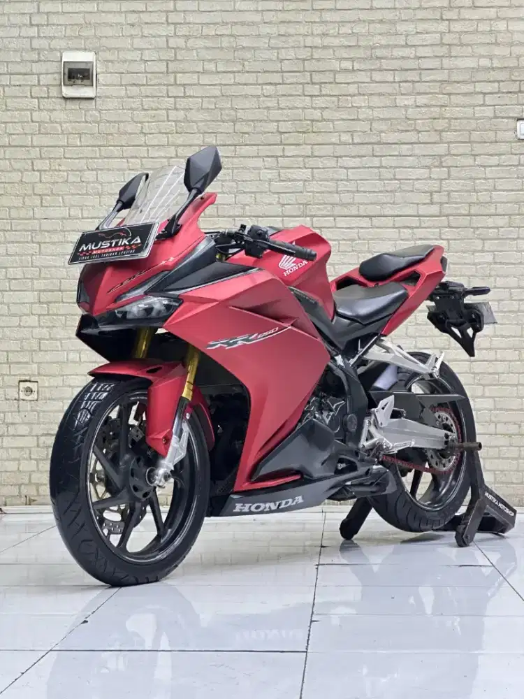 TERMURAH‼️Honda CBR 250RR 2018 Matte Red - Dava Mustika