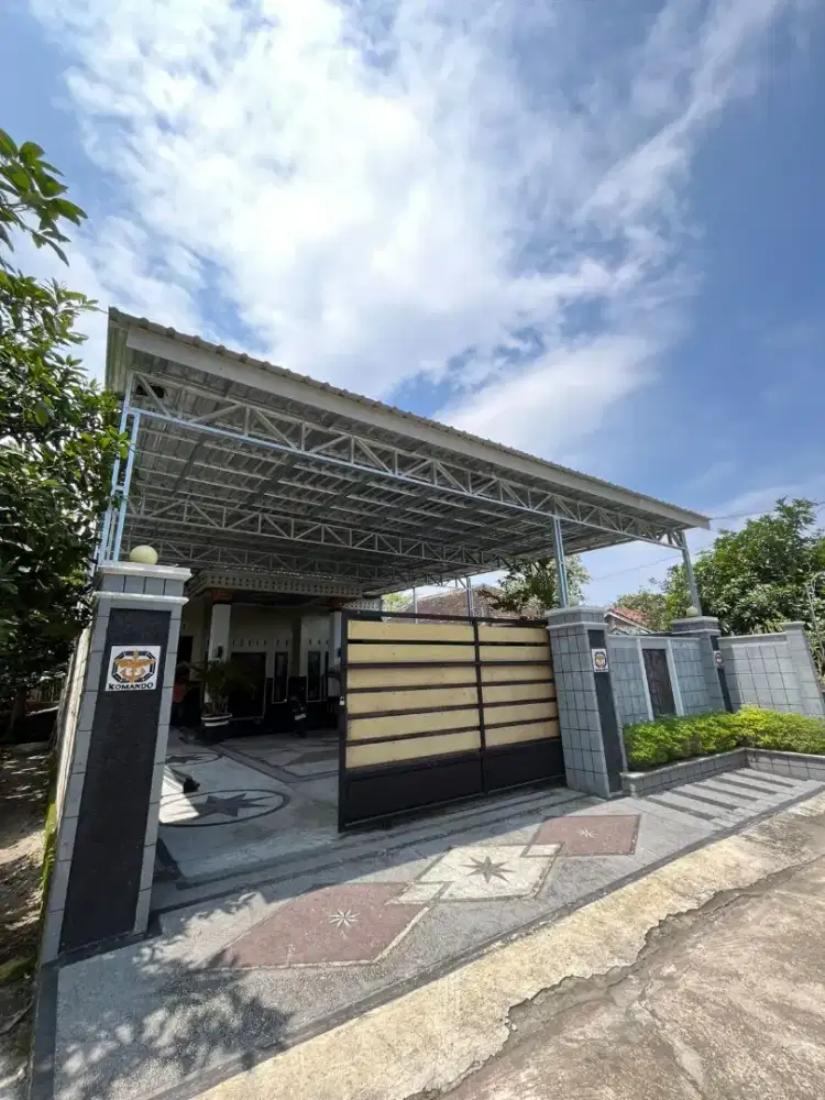 Bajaringan dan plafon pvc terpasang