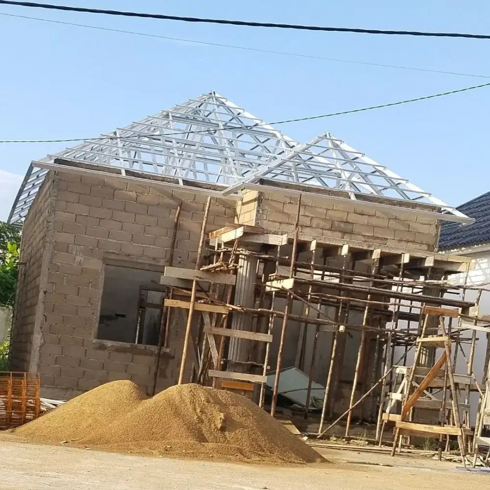 Atap bajaringan dan galvalum,atap gudang,atap alderon dan plafon pvc