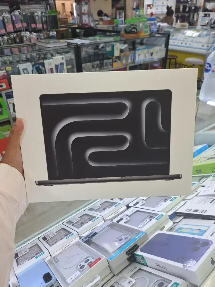 Apple Macbook Pro M5 14 Inch 24/1TB SSD Space Black New Garansi IBOX