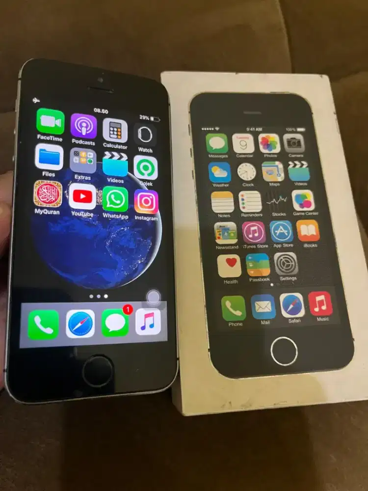 iPhone 5S 16 Gb hitam