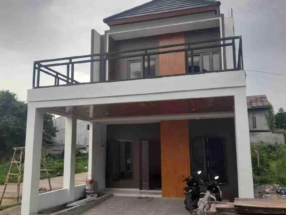 Rumah dlm cluster premium lokasi pinggir jalan raya utama jatiwarna 5menit ke tol JORR jatiwarna bebas banjir