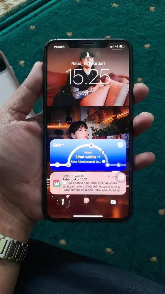 For sale iphone 11 promax 256gb Ex Ibox