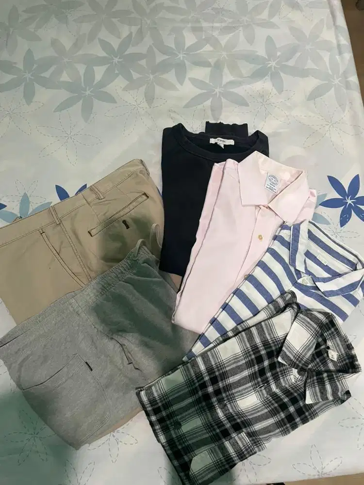 Berbagai kemeja,celana,sweater preloved