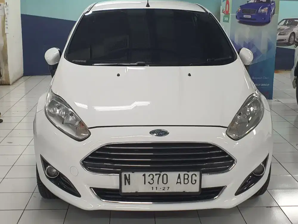 Ford fiesta s 1.5 at 2013 putih favorit service record