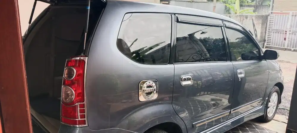 Toyota Avanza 2011 Bensin