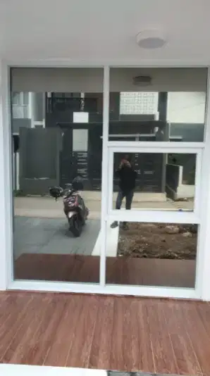 KACA FILM RUMAH DAN GEDUNG sanblasting cutting sunblast & kaca film