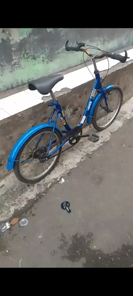 Minion uk 20 joss mencari majikan baru