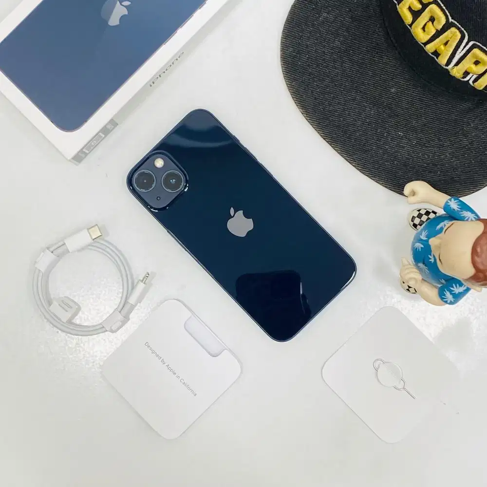 Second iPhone 13 128 gb space midnight garansi resmi indonesia