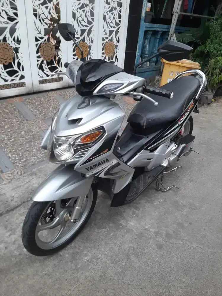 Yamaha Nuovo Z 2005 modif Vietkong,ss lengkap mesin bagus,F Cibinong