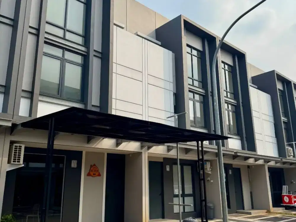 RUKO MULTIFUNGSI DI PUSAT BISNIS TRAFFIC TINGGI DI BSD CITY!