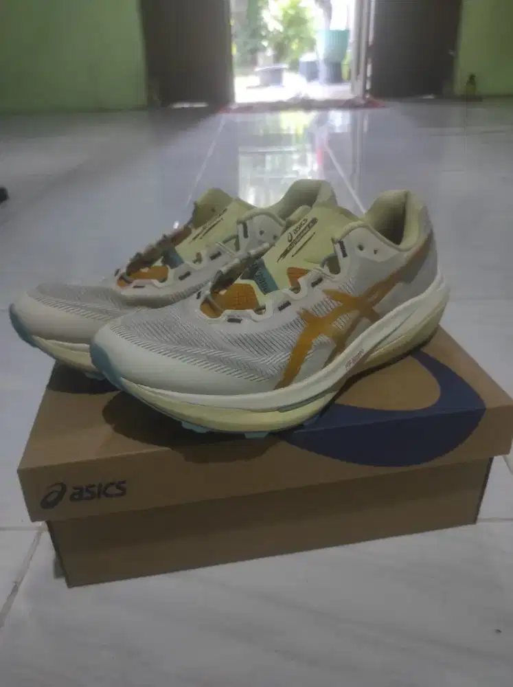 Dijual Sepatu Trail Run
Asics Fujispeed 4
