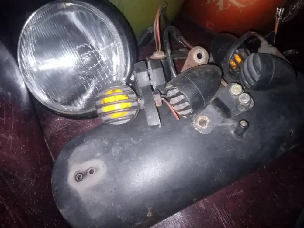 Lampu spakboard kawasaki 175 ori