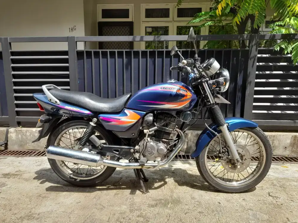 HONDA MEGAPRO HIU 2002 GEN 1