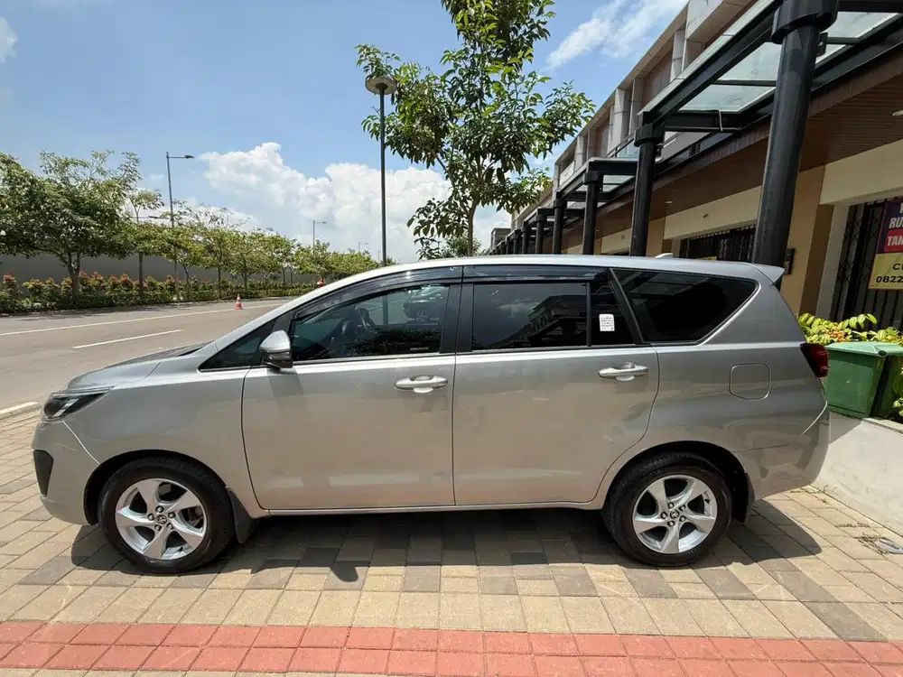 Toyota Kijang Innova 2021 Bensin