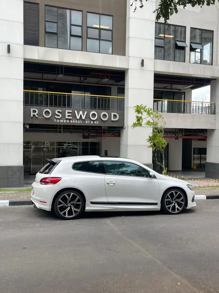 Volkswagen Scirocco 2.0 AT