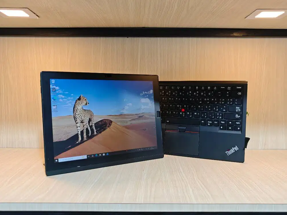 Lenovo Thinkpad X1 Tablet Laptop Tablet 2 IN 1 Layar Jernih RAM 8GB