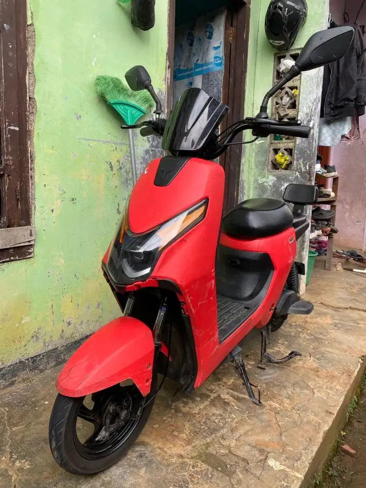 Sepeda listrik uwinfly d60