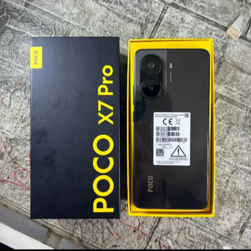 Poco X7 pro 5G ram 12/512GB lengkap mulus normal