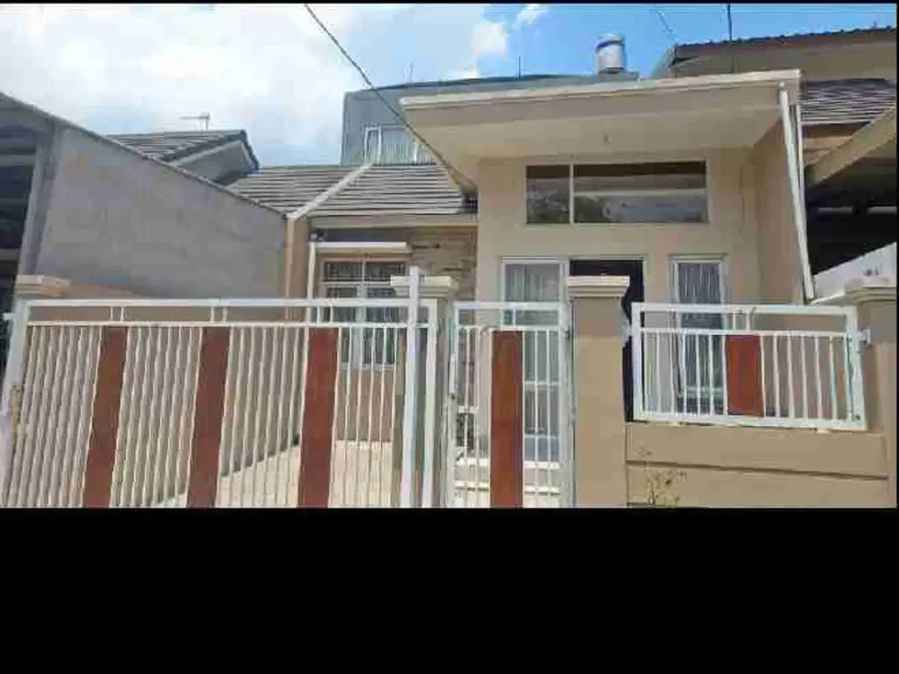 disewakan rumah cibubur 3 kamar 1 lantai