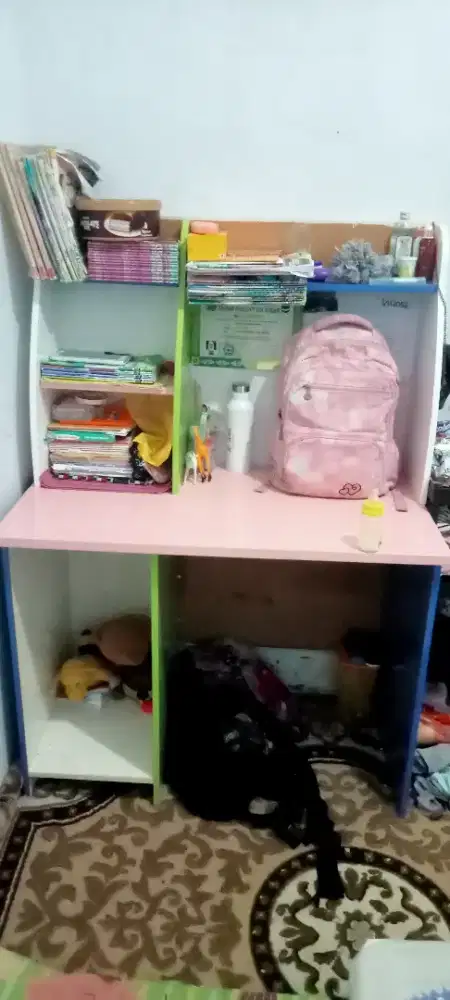 Di jual meja belajar