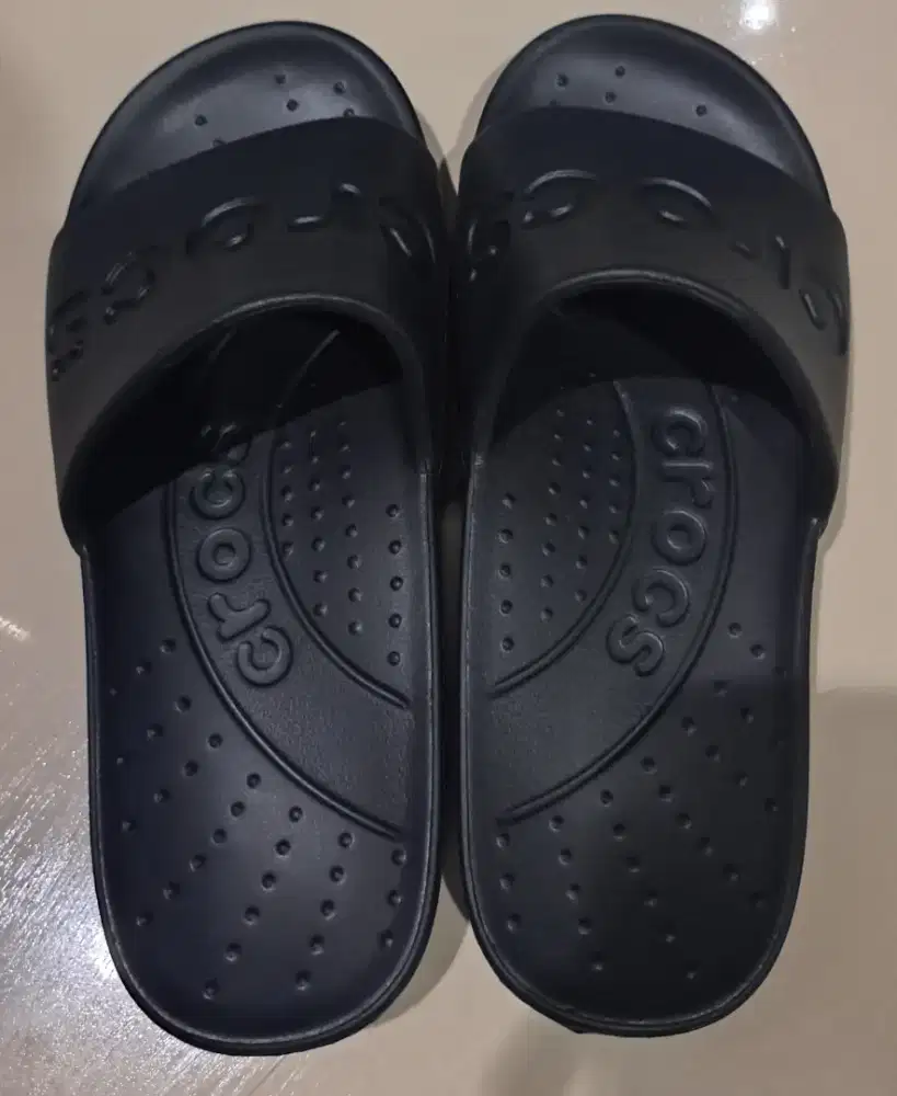 Sandal Crocs ori