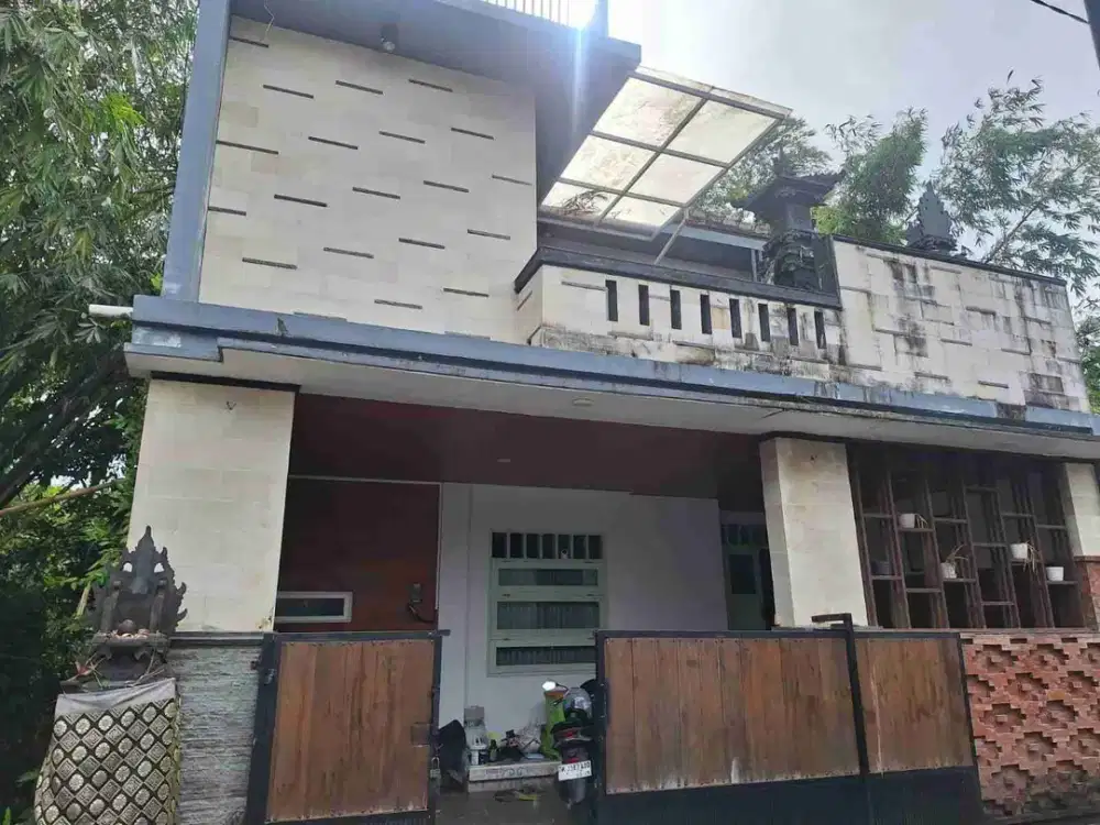 Rumah Stylish 2Lt 1Are Ada Mini Bar 4Kamar Sentanu Peguyangan Jl4,5Mtr