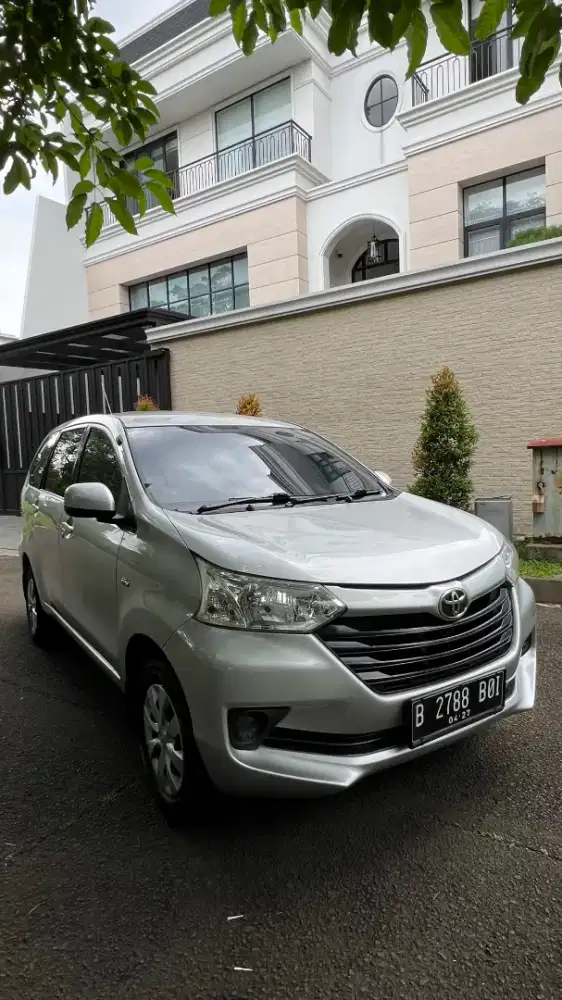 Toyota Avanza E 2017 Matic Silver enak pakai