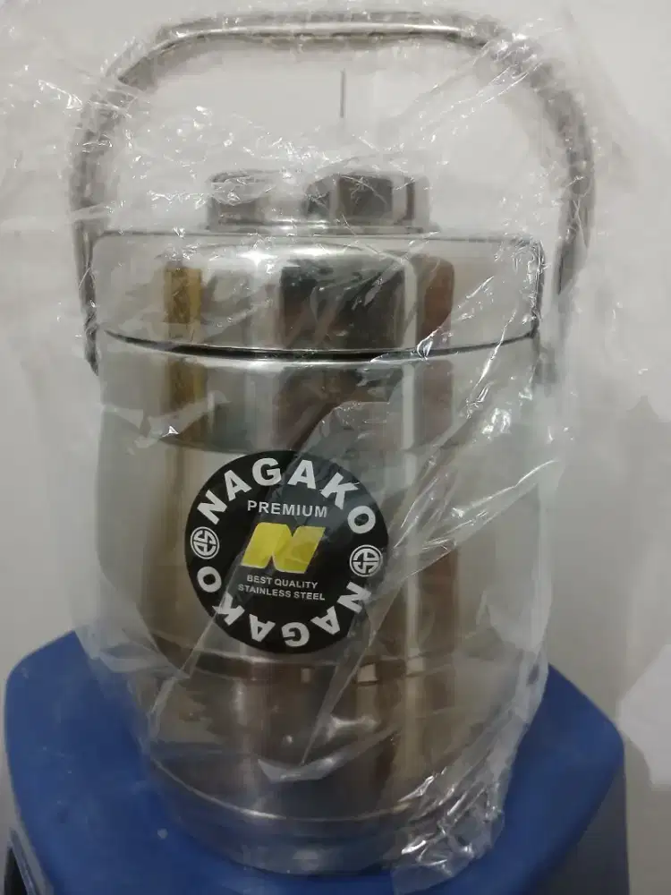 Nagako Double Wall Food Carrier  2 L