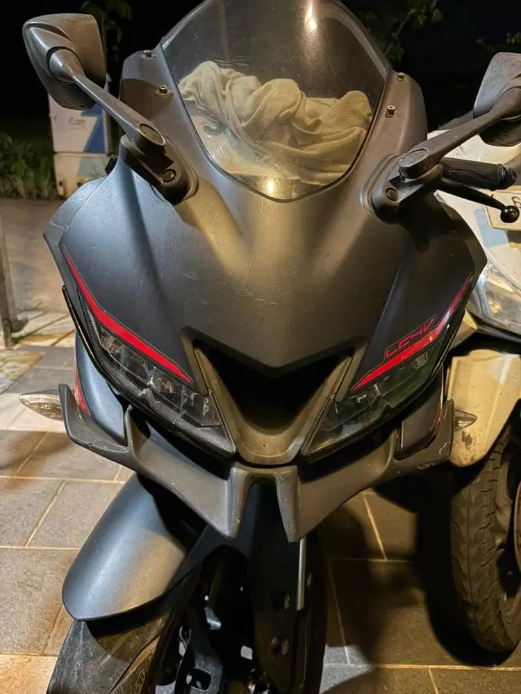 Yamaha R15 v3 tahun 2017